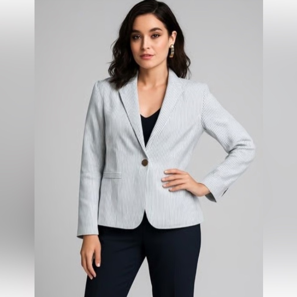 Ann Taylor white and blue striped  blazer size 10P. Excellent condition! NWOT